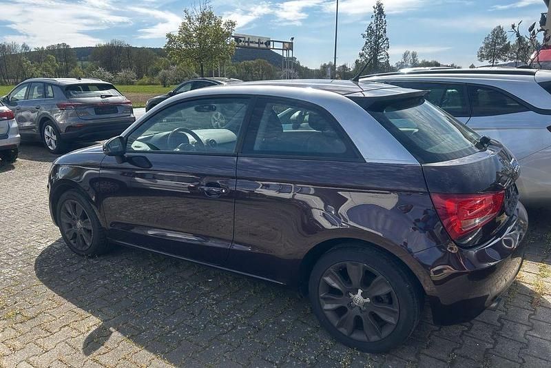 Usata Audi A1 Attraction 86 CV (63 kW) 2013 Rosso Utilitaria