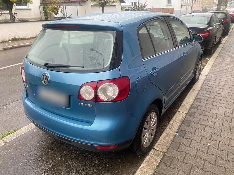 Gebraucht VW Golf IV 116 PS (85 kW) 2005 Blau Limousine