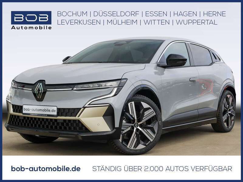 Black pearlschwarz Neu 2025 Renault Mégane Iconic Limousine | 49.840 € - Bild 1/3
