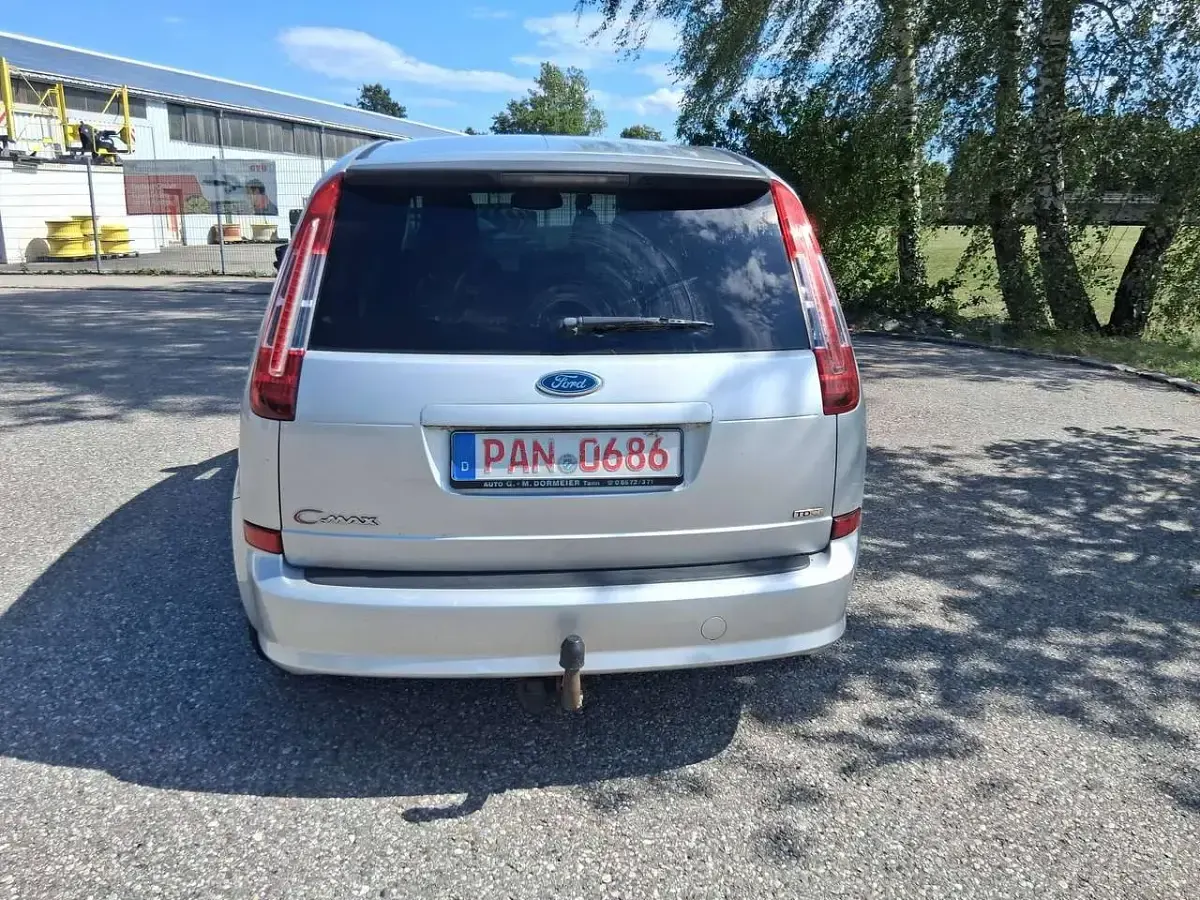 Gebraucht Ford Focus Trend 109 PS (80 kW) 2009 Silber Kombi