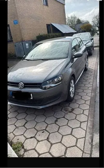 Gebraucht VW Polo Comfortline 70 PS (51 kW) 2011 Grau Kleinwagen