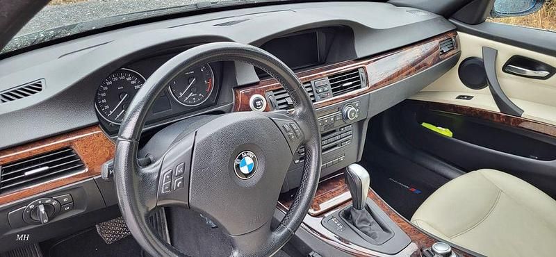 Gebraucht BMW 325 197 PS (144 kW) 2008 Grün Kombi