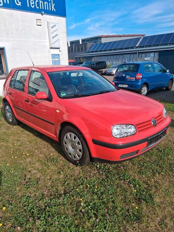Rot Gebraucht 1999 VW Golf IV Kleinwagen | 1.290 € - Bild 1/4