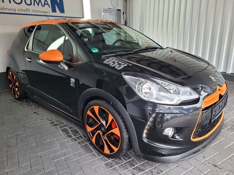 Schwarz Gebraucht 2012 Citroën DS3 Kleinwagen | 8.500 € (Etwas zu teuer) - Bild 1/4