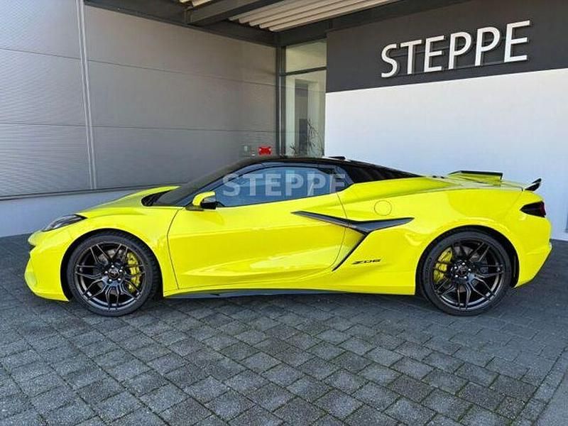 Neu Corvette Z06 646 PS (475 kW) 2025 Gelb Cabrio