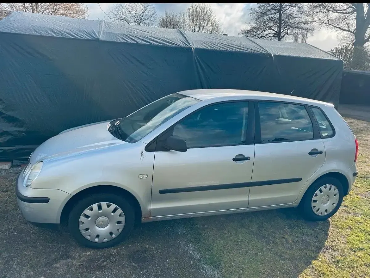 Brugt VW Polo 75 HK (55 kW) 2004 Grå Hatchback