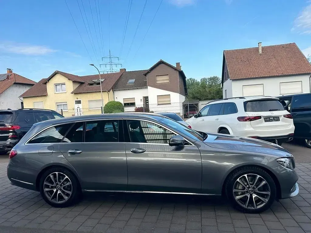 Gebraucht Mercedes E350 258 PS (189 kW) 2018 Grau Limousine