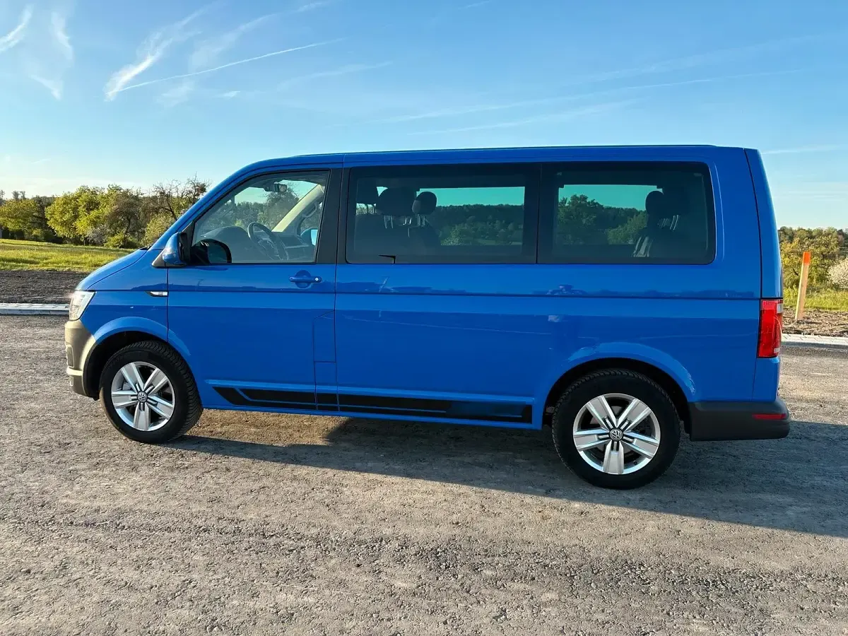 Gebraucht VW Multivan Freestyle 150 PS (110 kW) 2017 Blau Van / Kleinbus