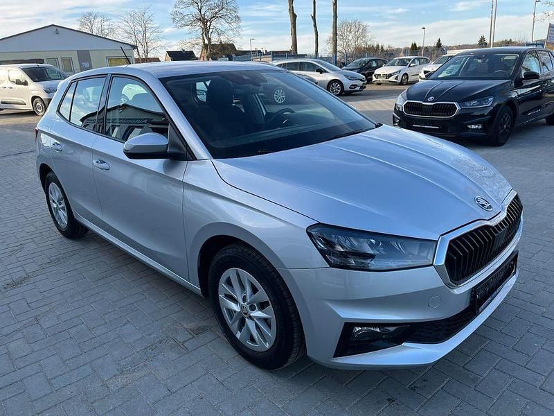 Gebraucht Skoda Fabia Selection 80 PS (58 kW) 2024 Silber Kleinwagen