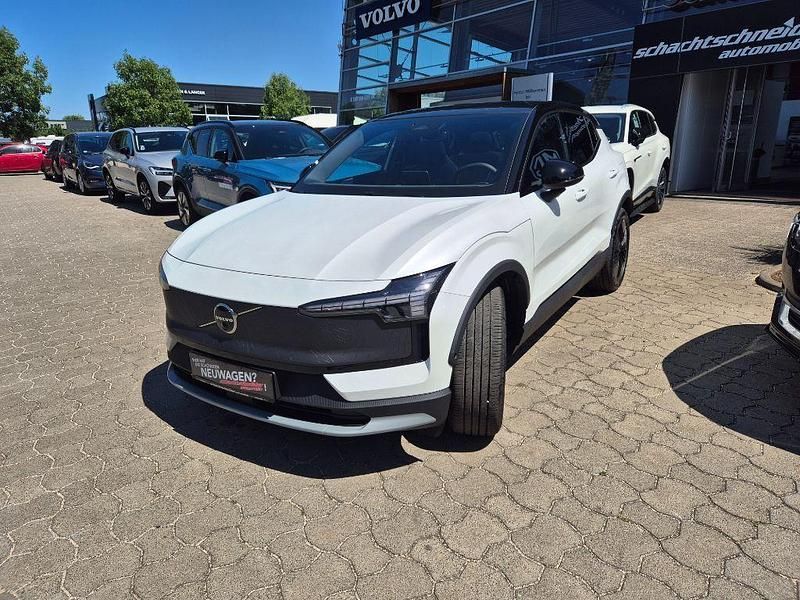 Neu Volvo EX30 CC Ultra 314 kW (428 PS) 2025 Weiß SUV