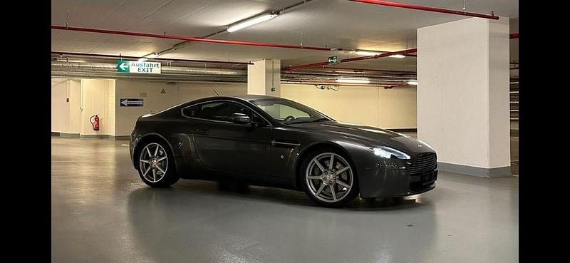 Gebraucht Aston Martin V8 Vantage 385 PS (283 kW) 2006 Grau Coupé