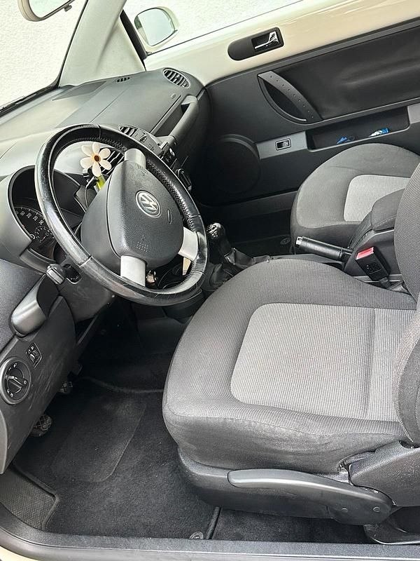 Gebraucht VW New Beetle 150 PS (110 kW) 2007 Weiß Kleinwagen