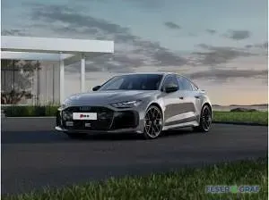 Neu Audi RS5 639 PS (469 kW) 2026 Grau (plateaugrau metallic) Limousine