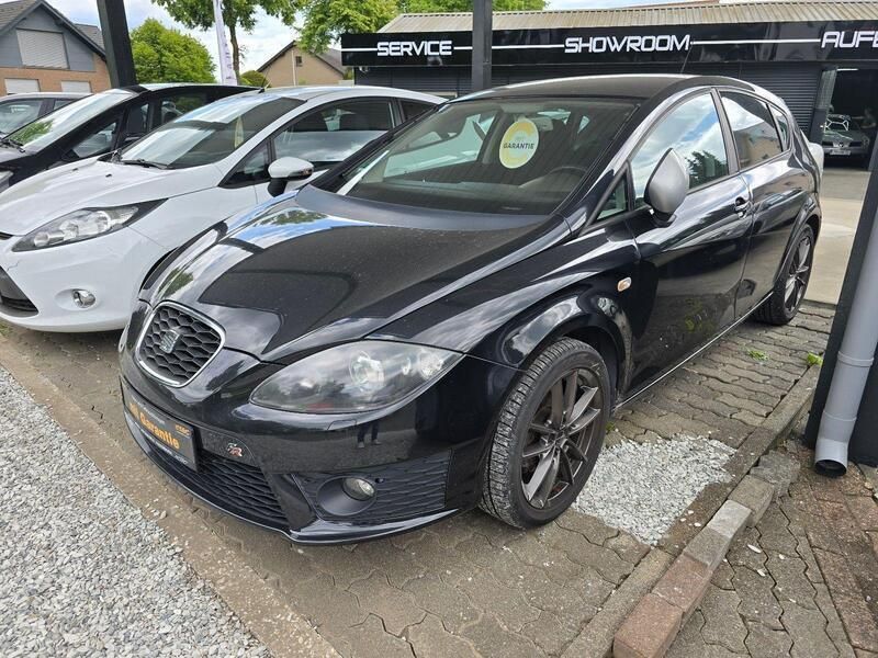 Schwarz Gebraucht 2012 Seat Leon FR Coupé | 6.790 € (Etwas zu teuer) - Bild 1/1