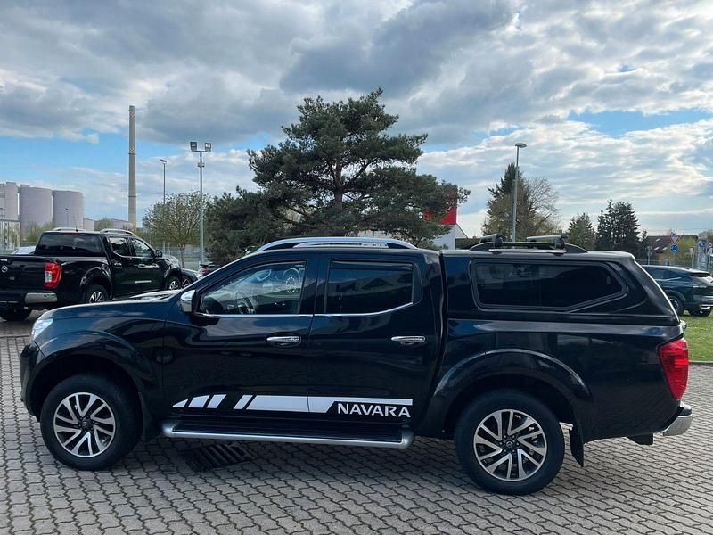Gebraucht Nissan Navara Tekna 190 PS (139 kW) 2017 Schwarz Pickup