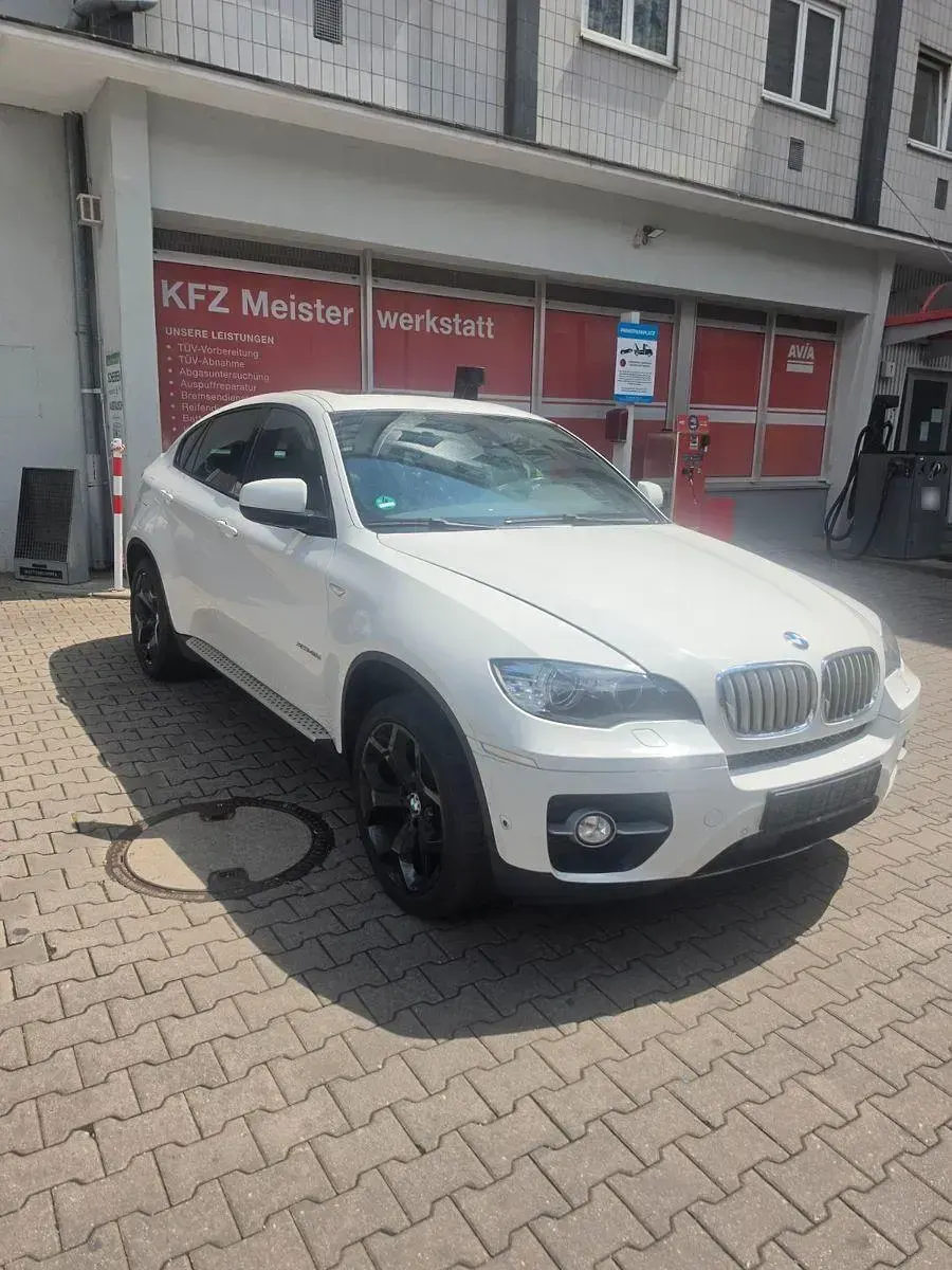 Gebraucht BMW X6 306 PS (225 kW) 2012 Weiß SUV