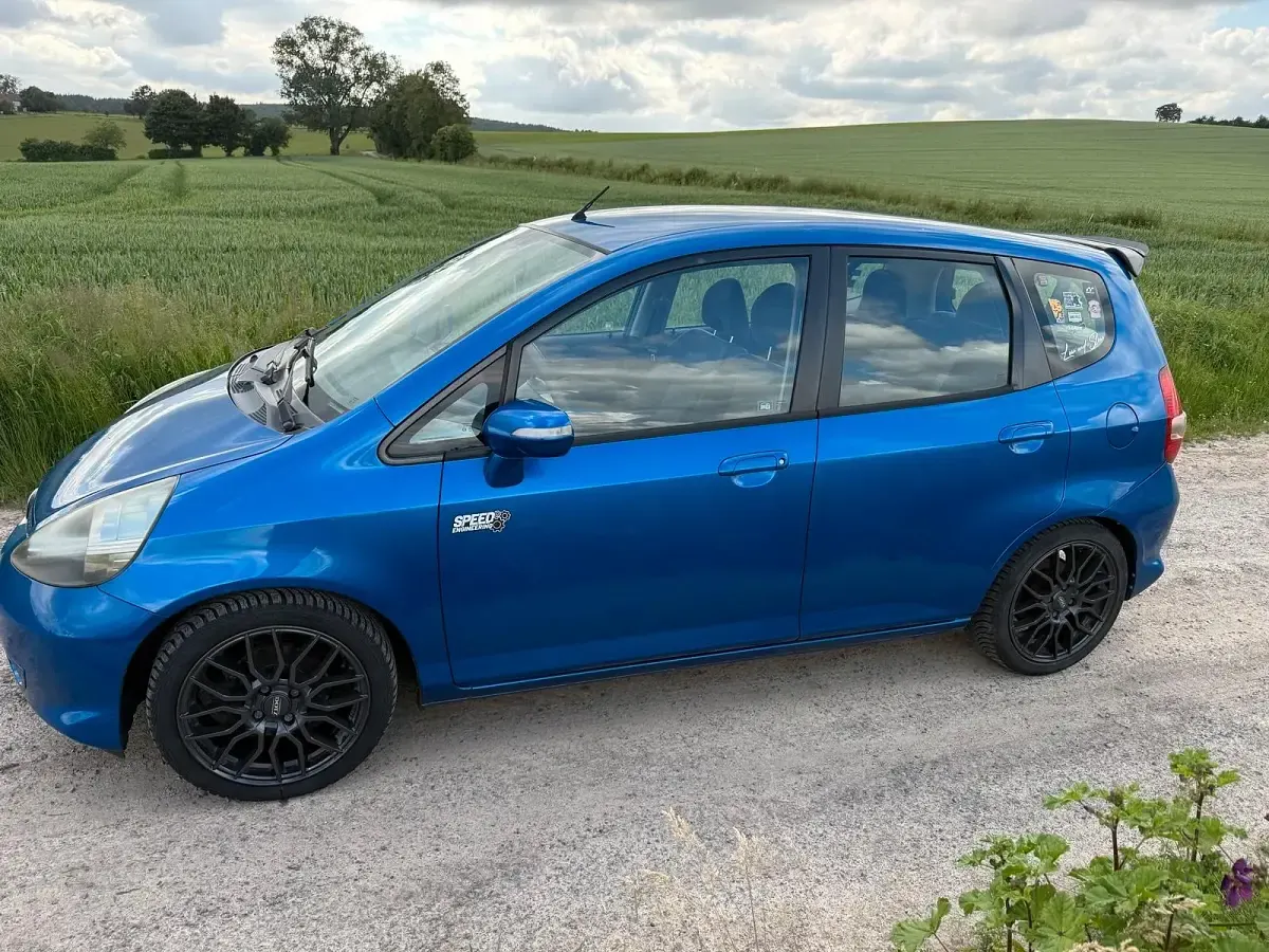 Gebraucht Honda Jazz 86 PS (63 kW) 2007 Blau Kleinwagen