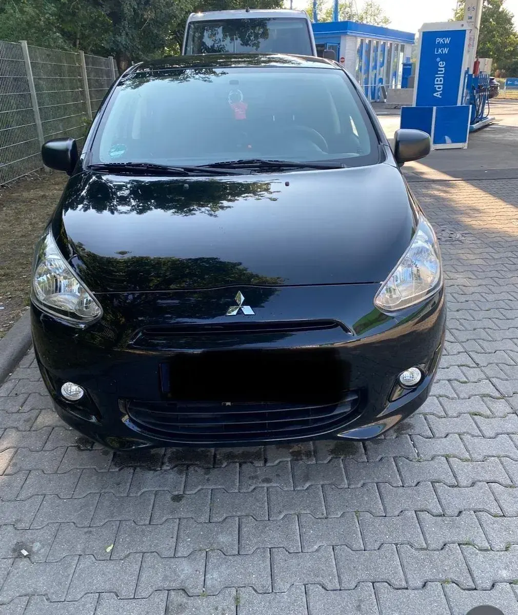 Gebraucht Mitsubishi Space Star Classic Collection 71 PS (52 kW) 2015 Schwarz Kleinwagen
