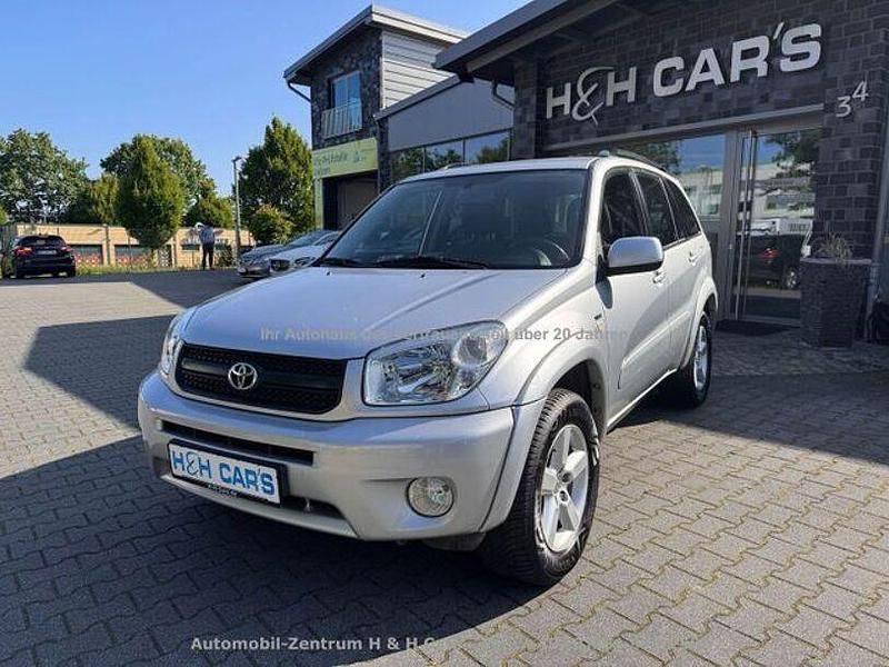 Silber Gebraucht 2004 Toyota RAV4 Sol SUV | 9.900 € - Bild 1/3