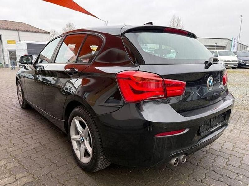 Gebraucht BMW 120 Advantage 190 PS (139 kW) 2018 Schwarz Kleinwagen