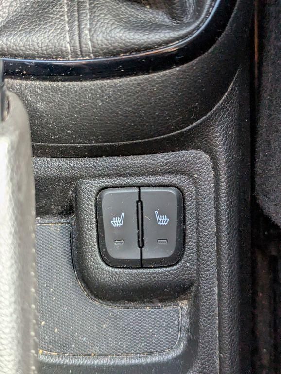 Gebraucht Opel Karl Rocks 75 PS (55 kW) 2017 Violet Kleinwagen