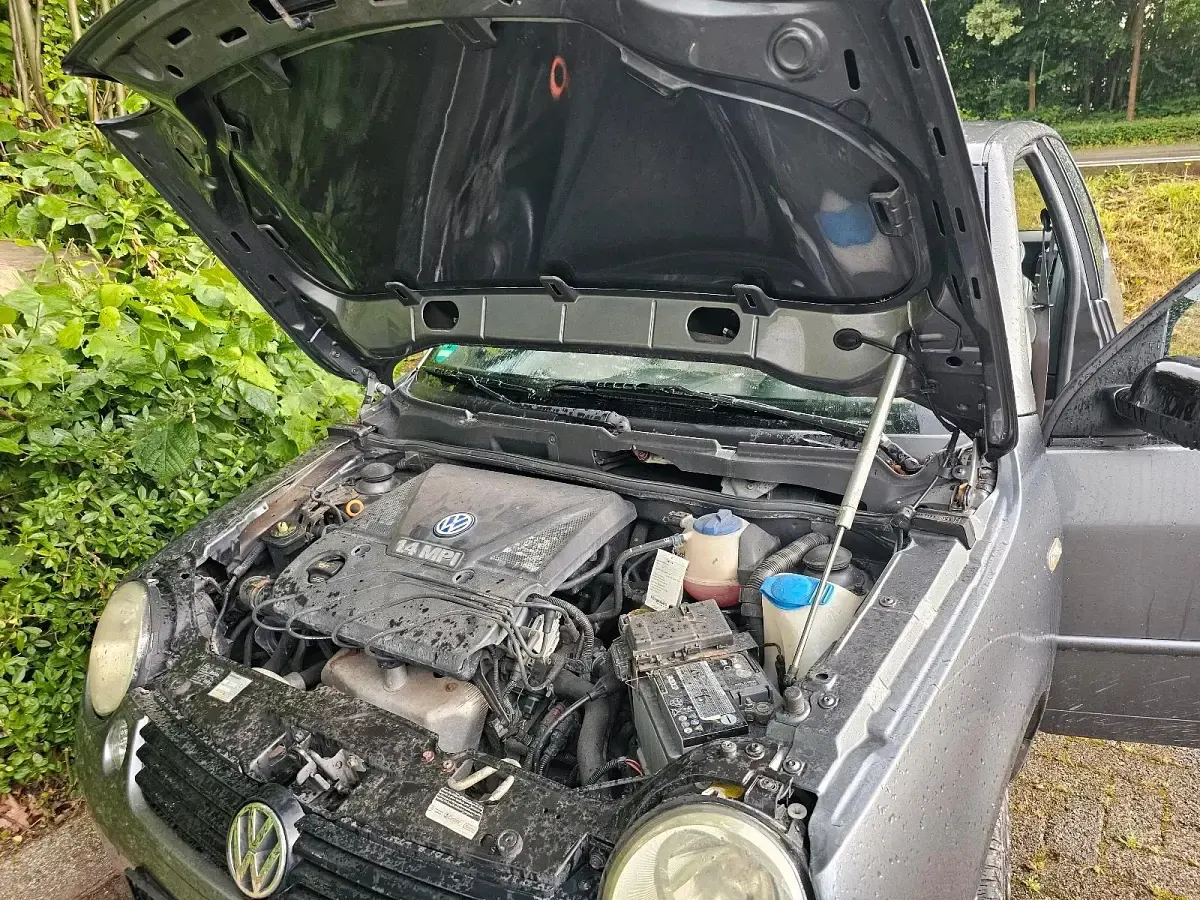 Gebraucht VW Lupo 75 PS (55 kW) 2003 Grau Kleinwagen