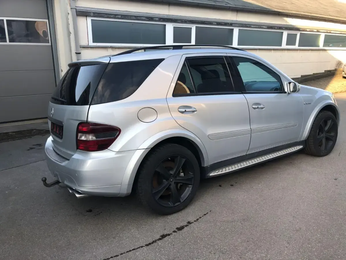 Gebraucht Mercedes ML63 AMG AMG 510 PS (375 kW) 2007 Silber SUV