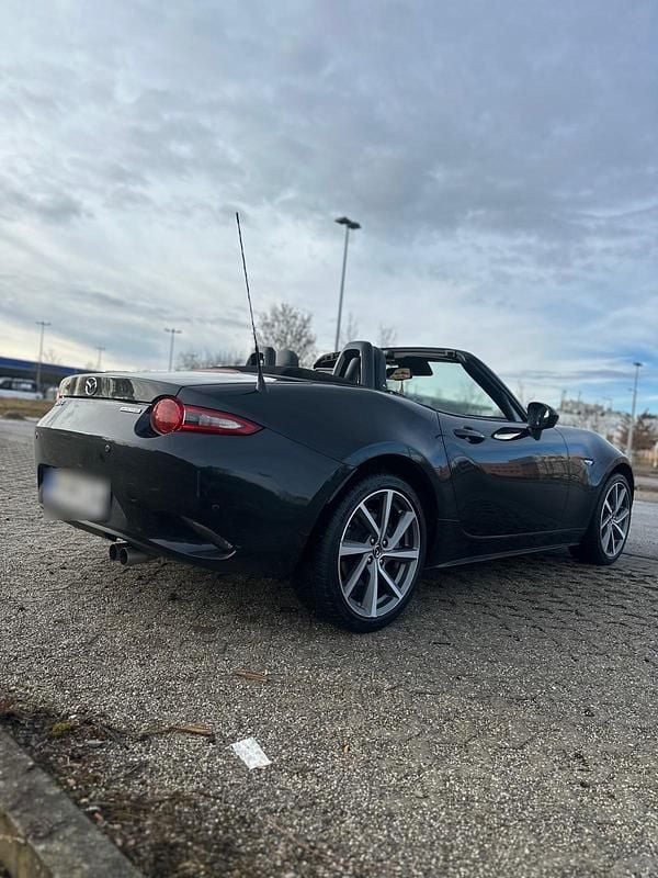 Gebraucht Mazda MX5 184 PS (135 kW) 2022 Schwarz Cabrio