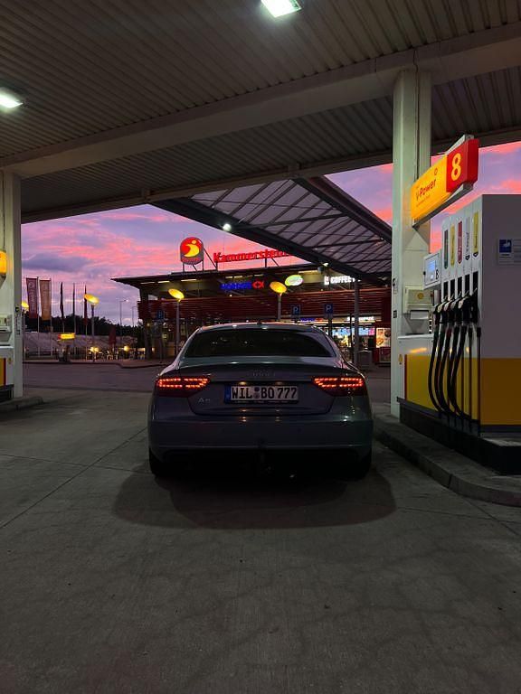 Gebraucht Audi A5 Sportback 170 PS (125 kW) 2011 Blau Kleinwagen