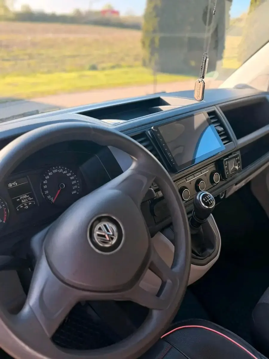 Gebraucht VW Transporter Basis 102 PS (75 kW) 2015 Gelb Van
