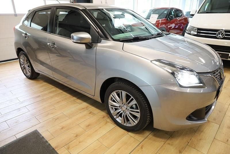 Gebraucht Suzuki Baleno Basic 90 PS (66 kW) 2016 Grau Kleinwagen