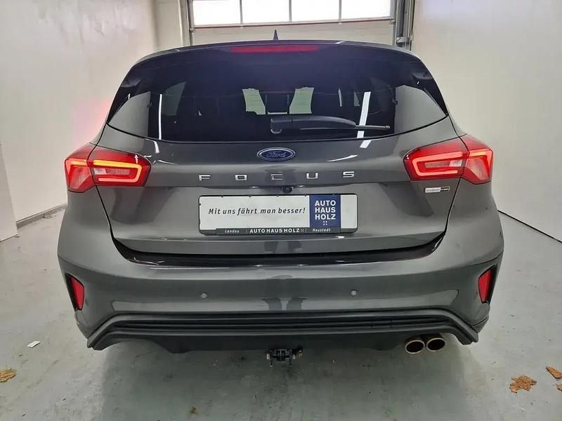 Gebraucht Ford Focus ST-Line 155 PS (114 kW) 2021 Grau Limousine
