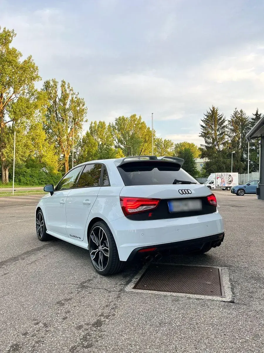 Gebraucht Audi S1 Sportback Sport 231 PS (169 kW) 2015 Weiß Kleinwagen