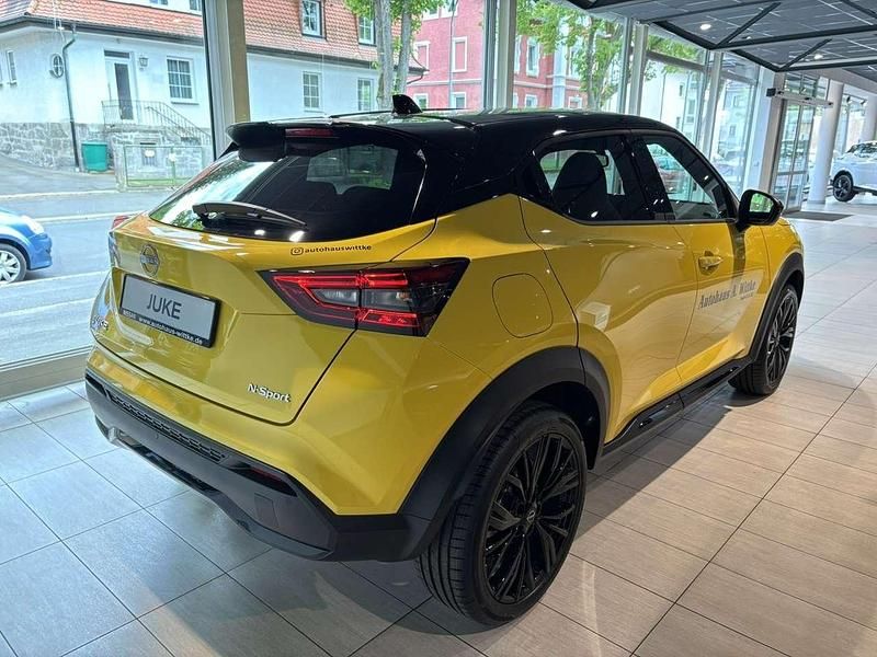Neu Nissan Juke 114 PS (83 kW) 2025 Yellow with black roof SUV
