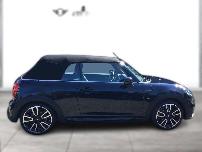 Schwarz metallic Gebraucht 2022 Mini John Cooper Works Kleinwagen | 28.230 € (Fairer Preis) - Bild 1/4