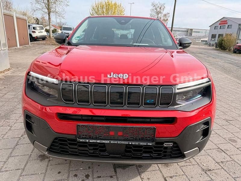 Gebraucht Jeep Avenger EV Longitude 114 kW (156 PS) 2023 Rot SUV