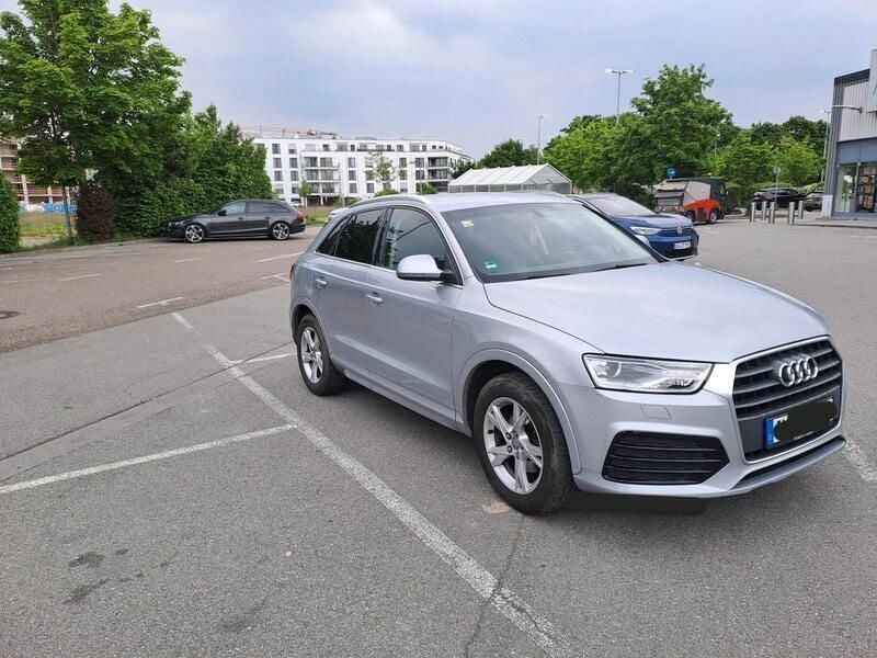 Silber Gebraucht 2017 Audi Q3 SUV | 12.500 € (Superpreis) - Bild 1/4