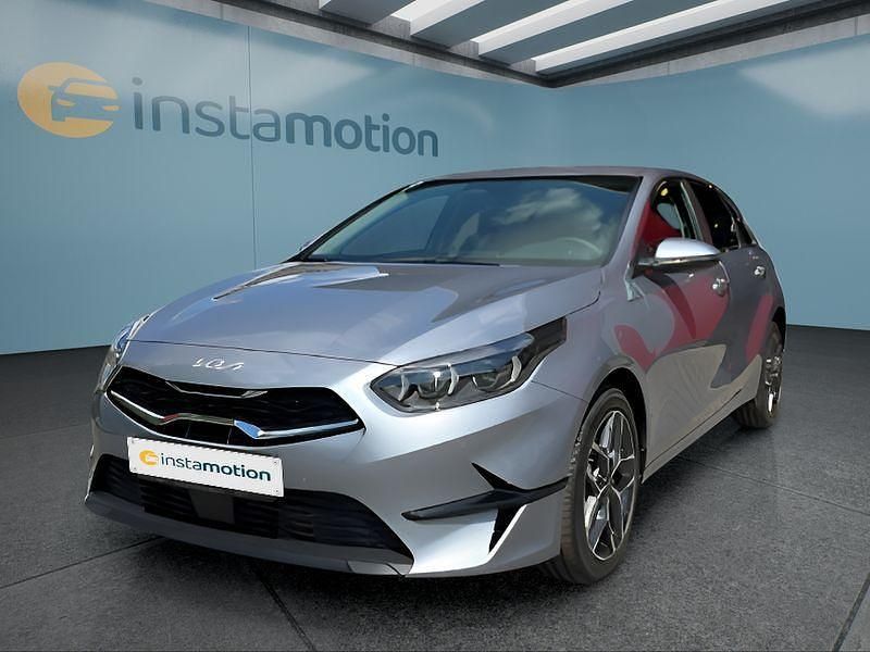 Gebraucht Kia Ceed 140 PS (102 kW) 2025 Silber Kleinwagen