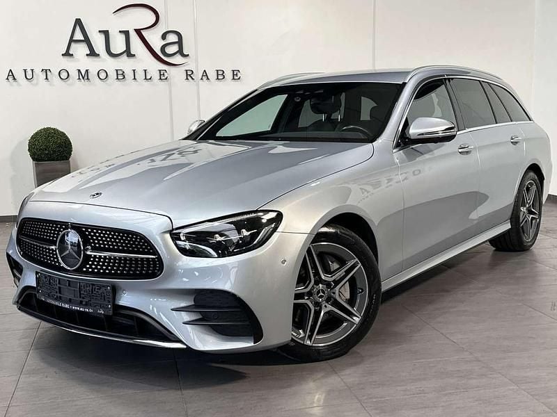 Hightech silber Gebraucht 2022 Mercedes E300 AMG line Kombi | 38.749 € (Fairer Preis) - Bild 1/4