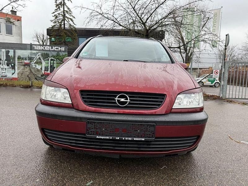 Gebraucht Opel Zafira 116 PS (85 kW) 2000 Rot Van / Kleinbus