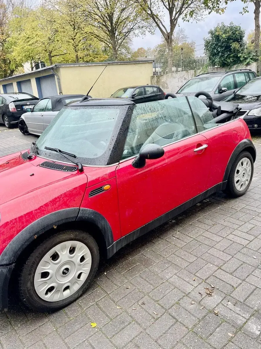 Usata Mini Cooper Cabriolet 120 CV (88 kW) 2007 Rosso Cabrio