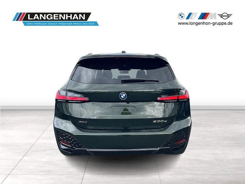 Gebraucht BMW 230 Performance 150 PS (110 kW) 2025 Grün Van / Kleinbus