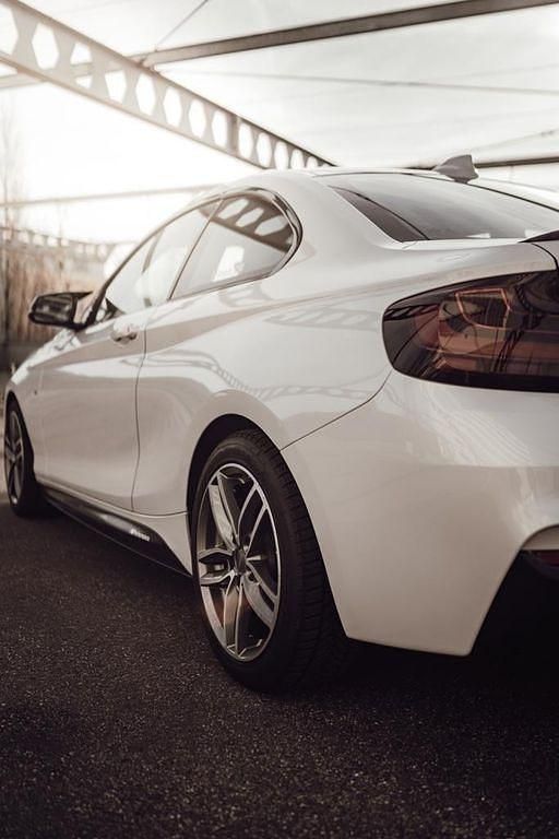 Gebraucht BMW 225 M Sport 218 PS (160 kW) 2015 Weiß Coupé