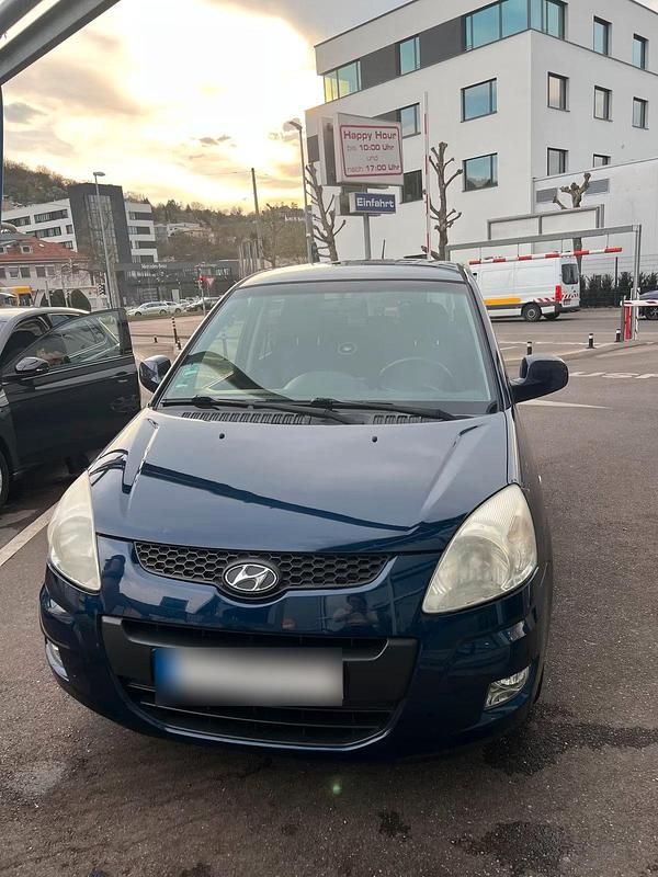 Gebraucht Hyundai Matrix 120 PS (88 kW) 2009 Blau Van / Kleinbus