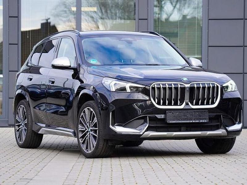 Gebraucht BMW X1 xLine 169 PS (124 kW) 2023 Schwarz SUV