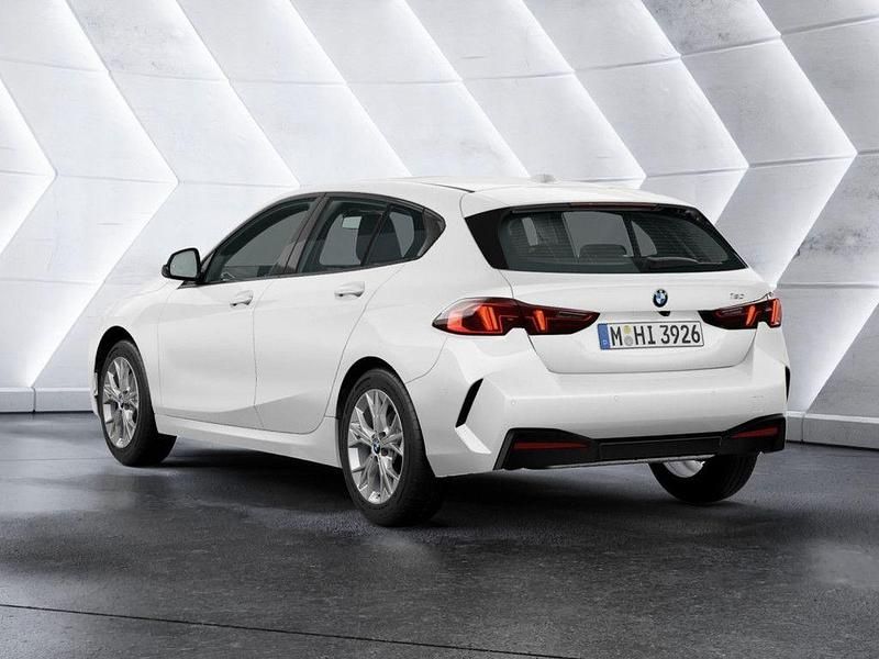 Neu BMW 120 170 PS (125 kW) 2026 Alpinweiss iii Kleinwagen