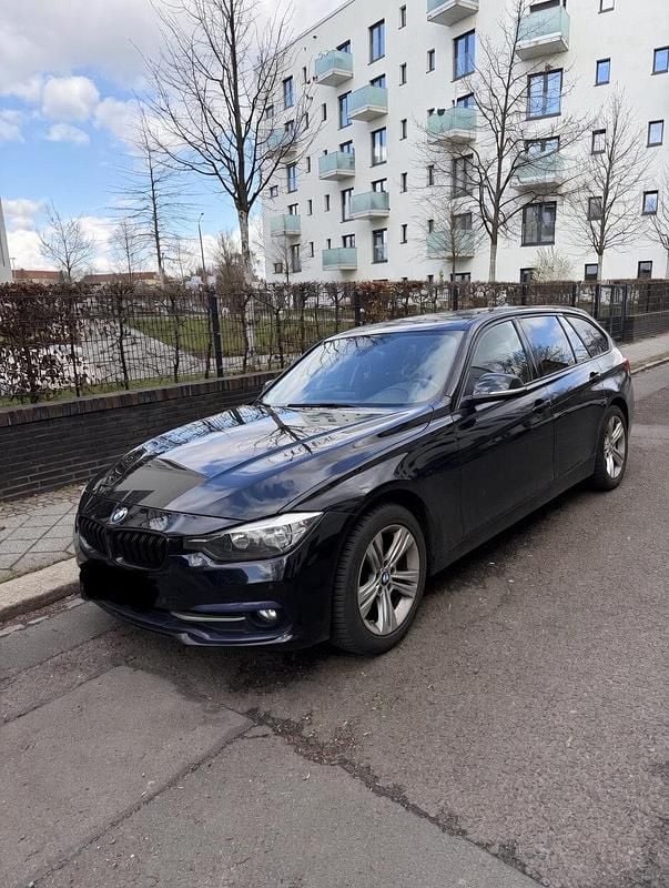 Gebraucht BMW 318 150 PS (110 kW) 2016 Schwarz Kombi