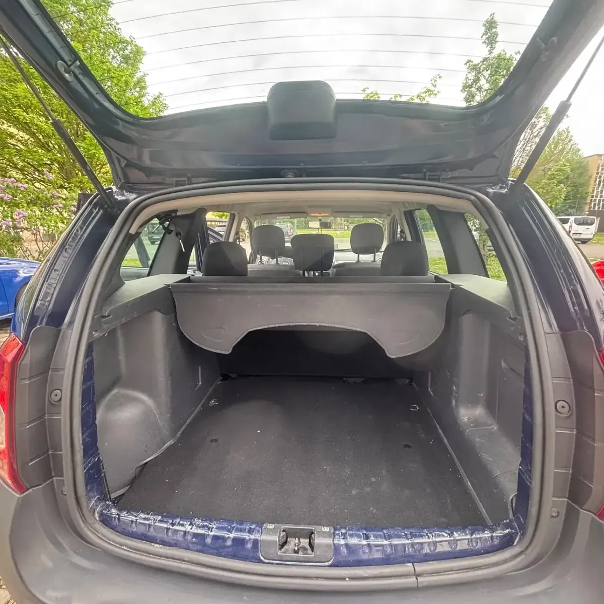 Używany Dacia Duster 105 KM (77 kW) 2012 Niebieski SUV