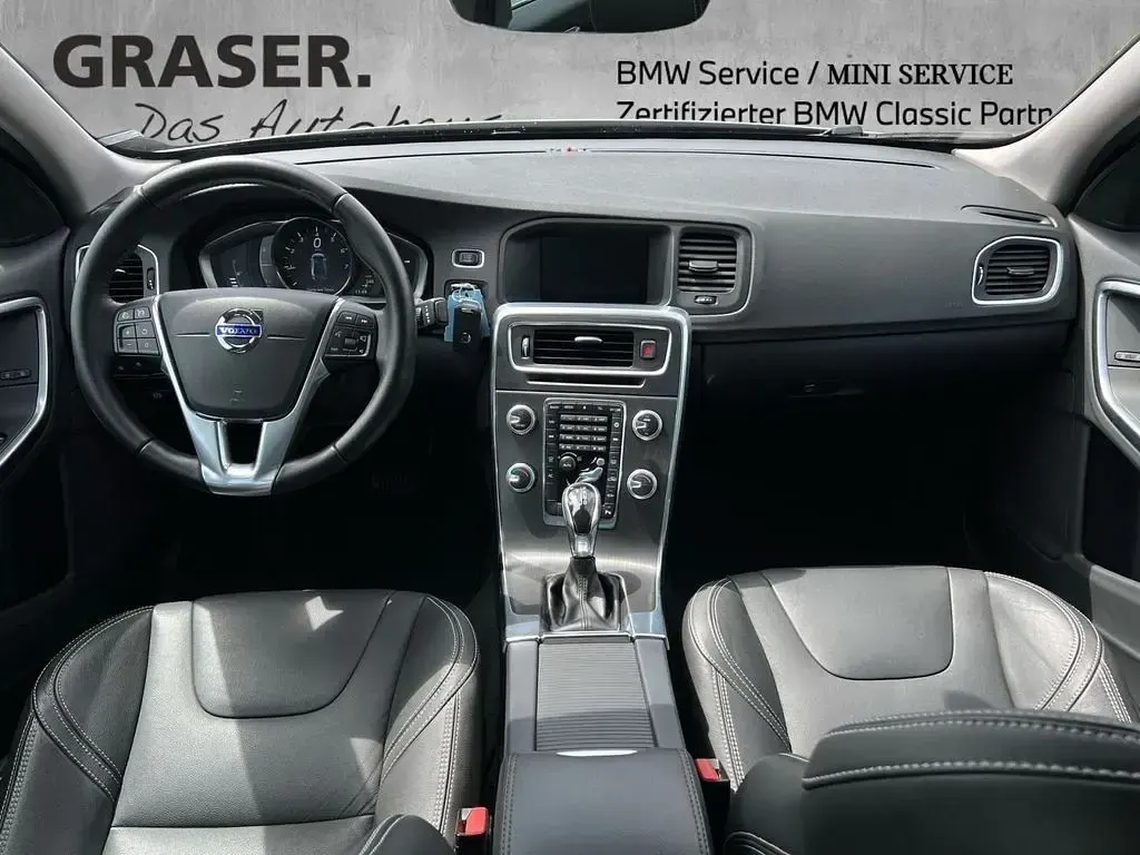 Occasion Volvo S60 Summum 152 ch (111 kW) 2017 Argent Berline
