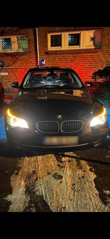 Gebraucht BMW 530 239 PS (175 kW) 2009 Schwarz Limousine